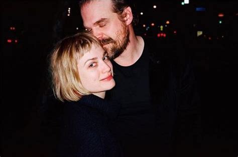 Alison Sudol Relationship Status: Who Is She Dating。